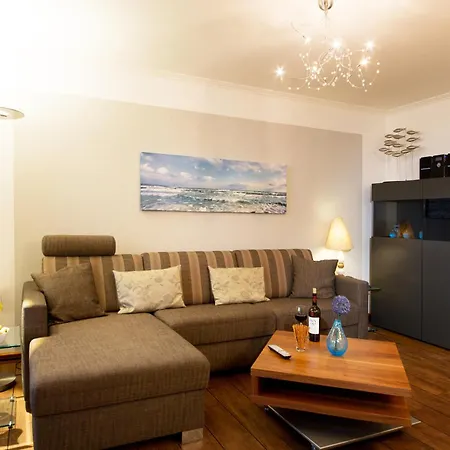 Ostseeprinzessin Haus Seestern * Остзебад Бинц